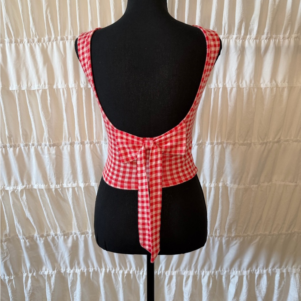 Cider Red and White Gingham Sleeveless Crop Top - Picture 3 of 5
